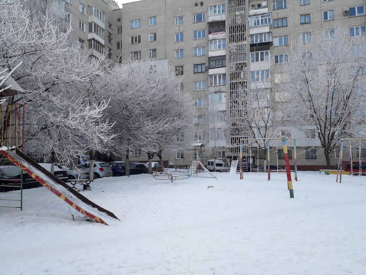 Apartment On Krushelnitskoy 73 Riwne Exterior foto